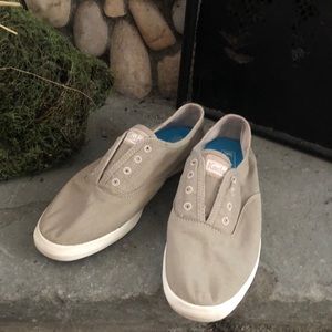 KEDS NEW GRAY CANVAS SHOES SIZE 7 EU 37.5